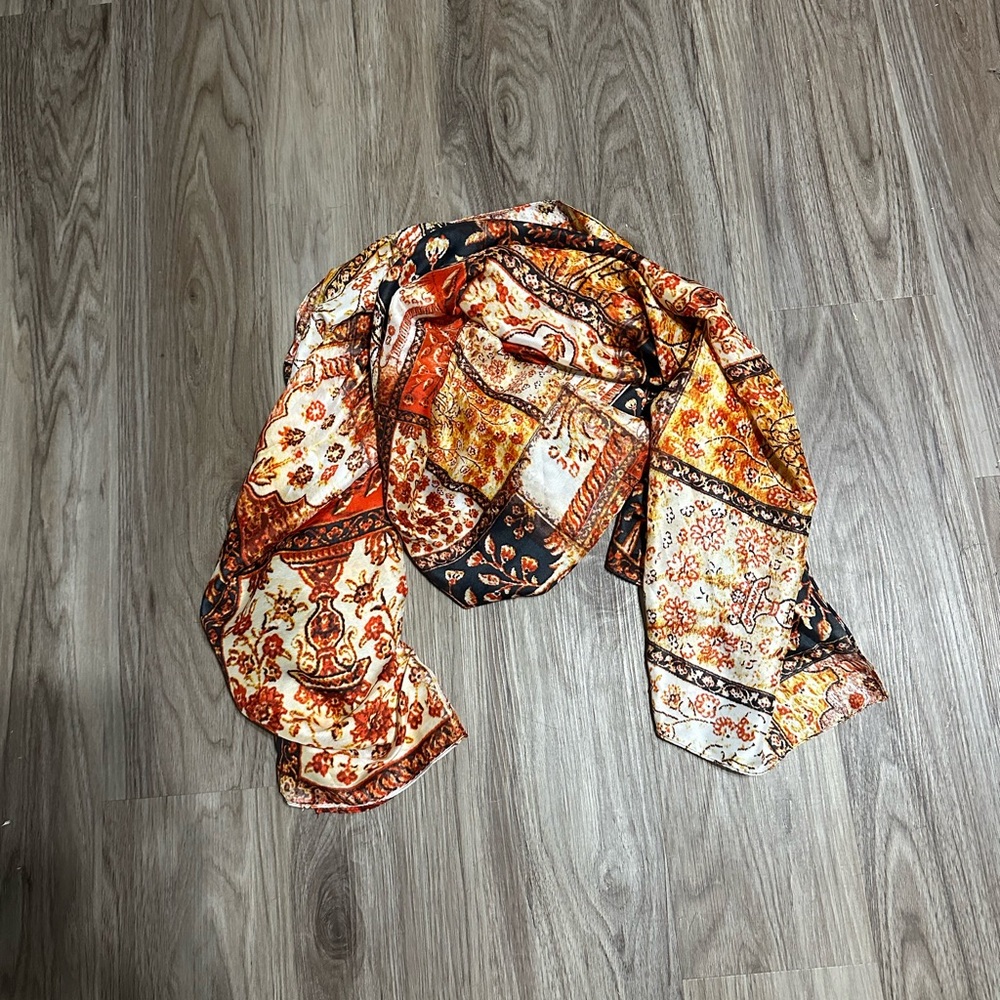 Silky Printed Scarf new without tags